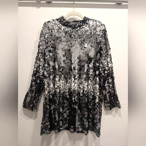Sequined Party Dress - Picture 3 of 10